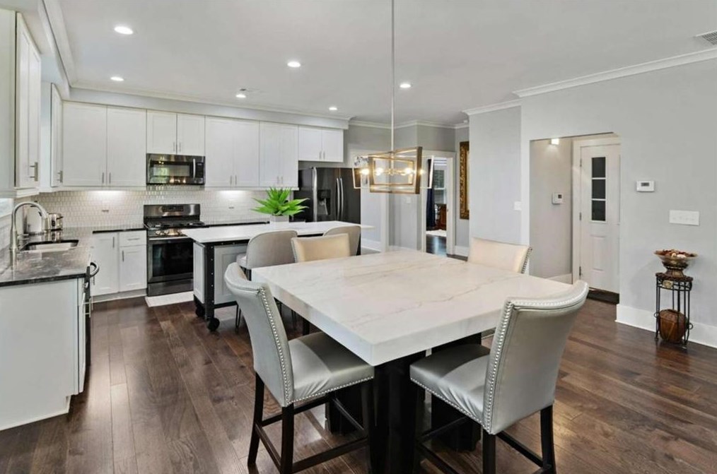 1967 Cogar Dr, Decatur GA 30032 exterior