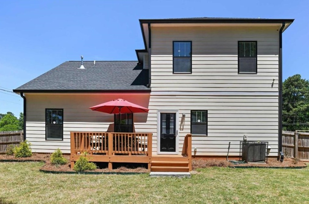 1967 Cogar Dr, Decatur GA 30032 exterior