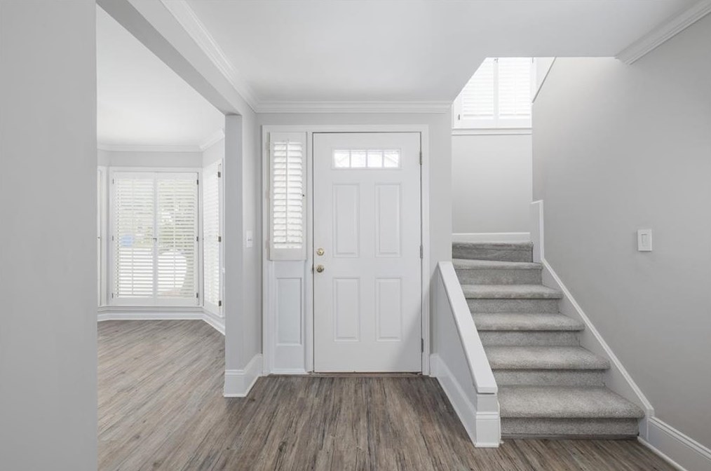 2 Old Decatur Cir, Decatur GA  30030-1653 exterior