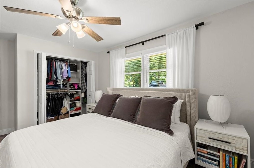 185 Pineland Dr, Smyrna GA  30082-2734 exterior