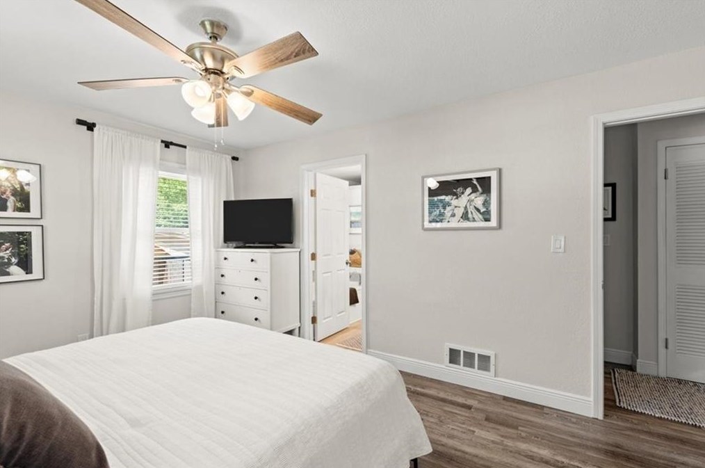 185 Pineland Dr, Smyrna GA  30082-2734 exterior