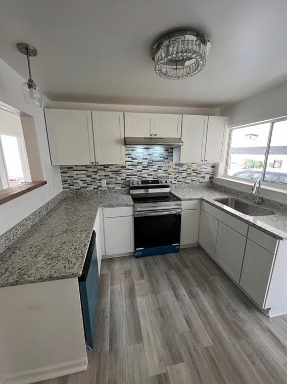 2052 Austin Dr, Decatur GA  30032-6103 exterior