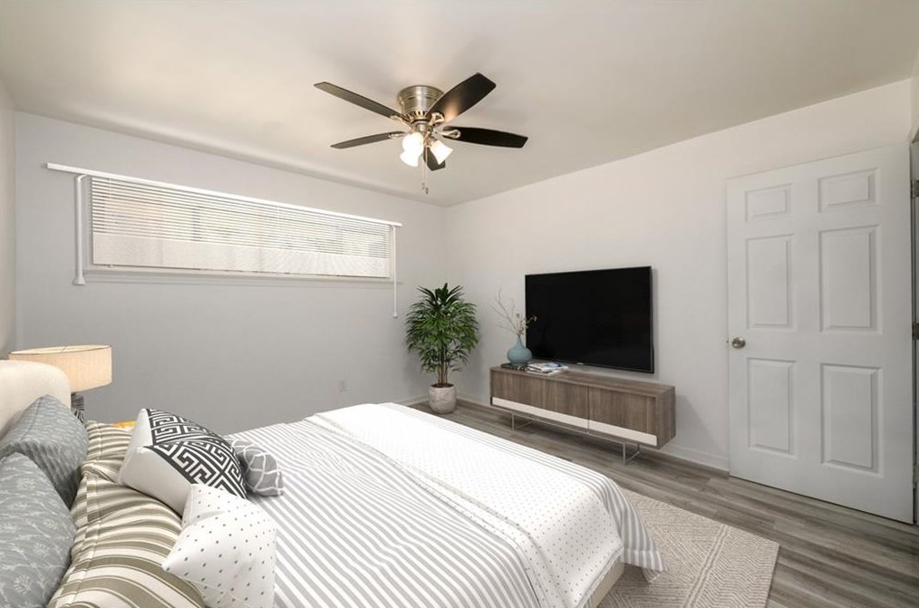 2052 Austin Dr, Decatur GA  30032-6103 exterior