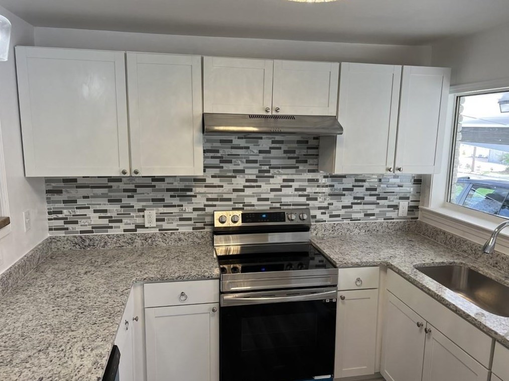 2052 Austin Dr, Decatur GA  30032-6103 exterior