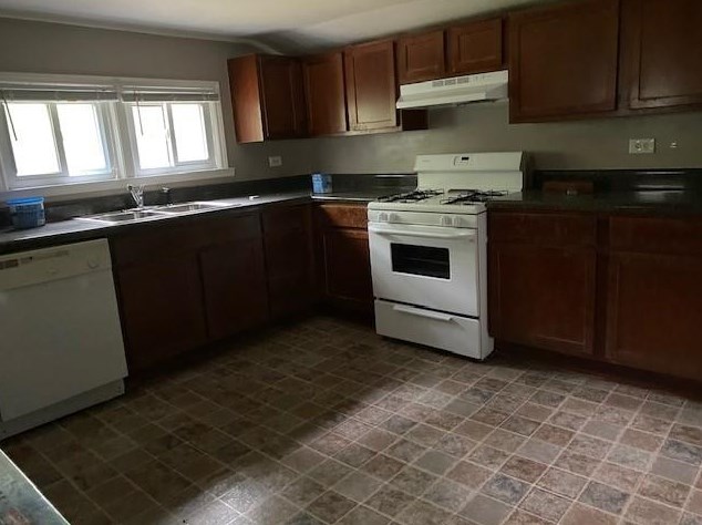 1277 Pierce Ave, Smyrna GA  30080-2160 exterior