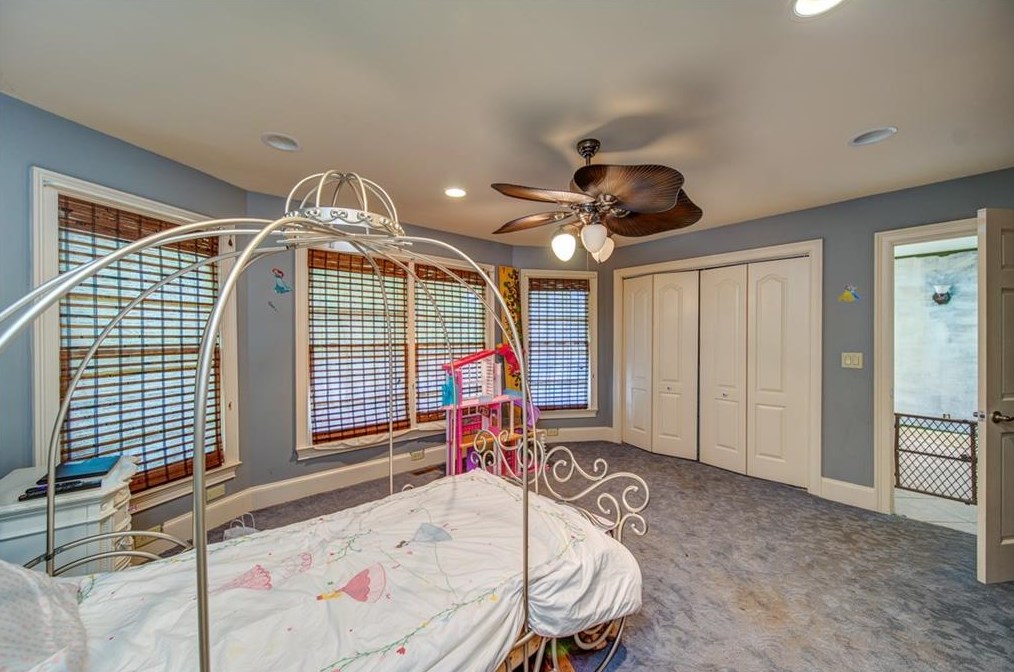 2 Stonebrook Dr, Rome GA  30165-6504 exterior