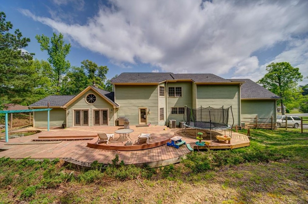 2 Stonebrook Dr, Rome GA  30165-6504 exterior