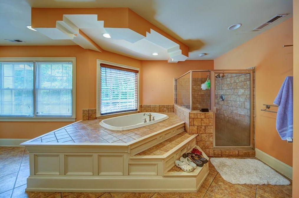 2 Stonebrook Dr, Rome GA  30165-6504 exterior