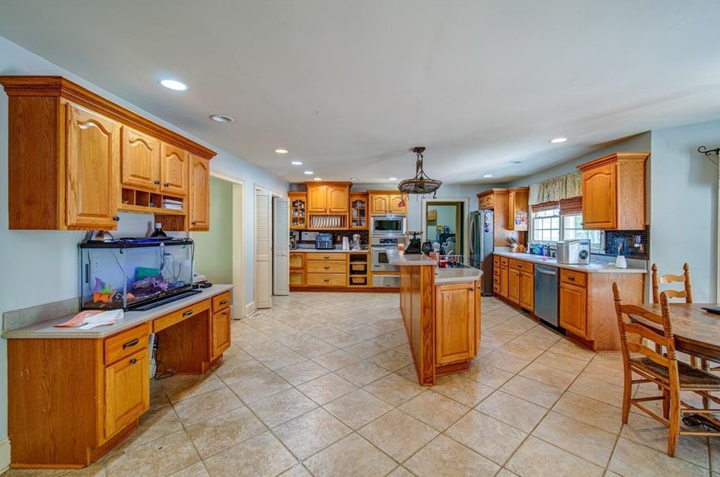 2 Stonebrook Dr, Rome GA  30165-6504 exterior
