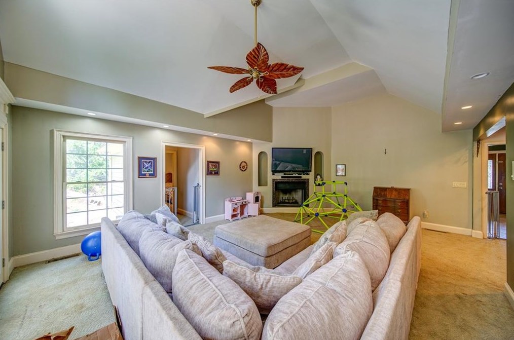 2 Stonebrook Dr, Rome GA  30165-6504 exterior