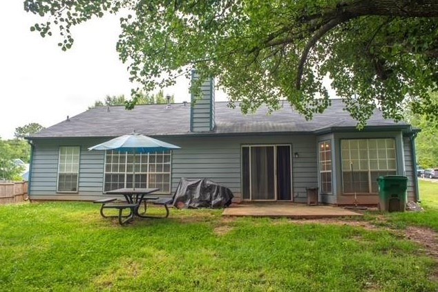 3935 Wintersweet Dr, Decatur GA  30034-5200 exterior