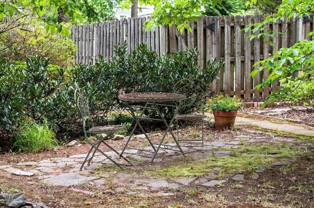 415 Mcdonough St, Decatur GA  30030-3322 exterior