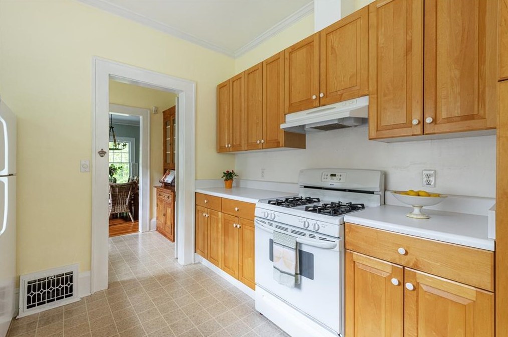 415 Mcdonough St, Decatur GA  30030-3322 exterior