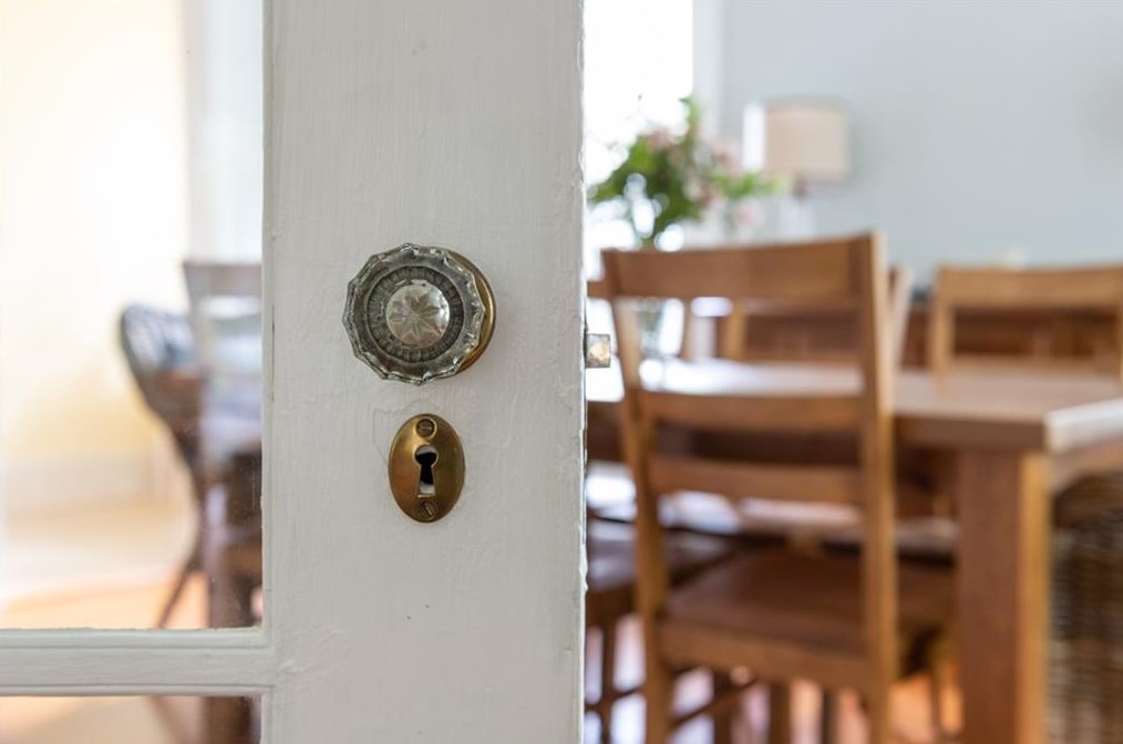 415 Mcdonough St, Decatur GA  30030-3322 exterior