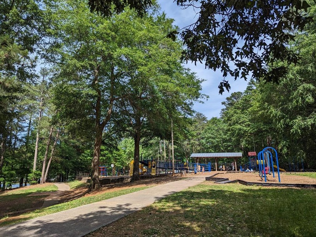 415 Mcdonough St, Decatur GA  30030-3322 exterior