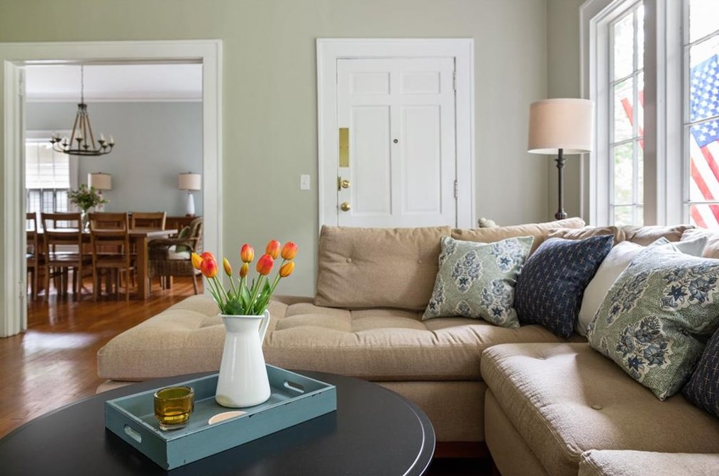 415 Mcdonough St, Decatur GA  30030-3322 exterior