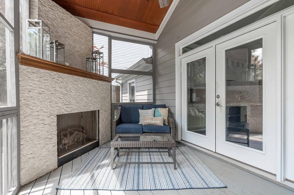 171 Olympic Pl, Decatur GA  30030-3632 exterior