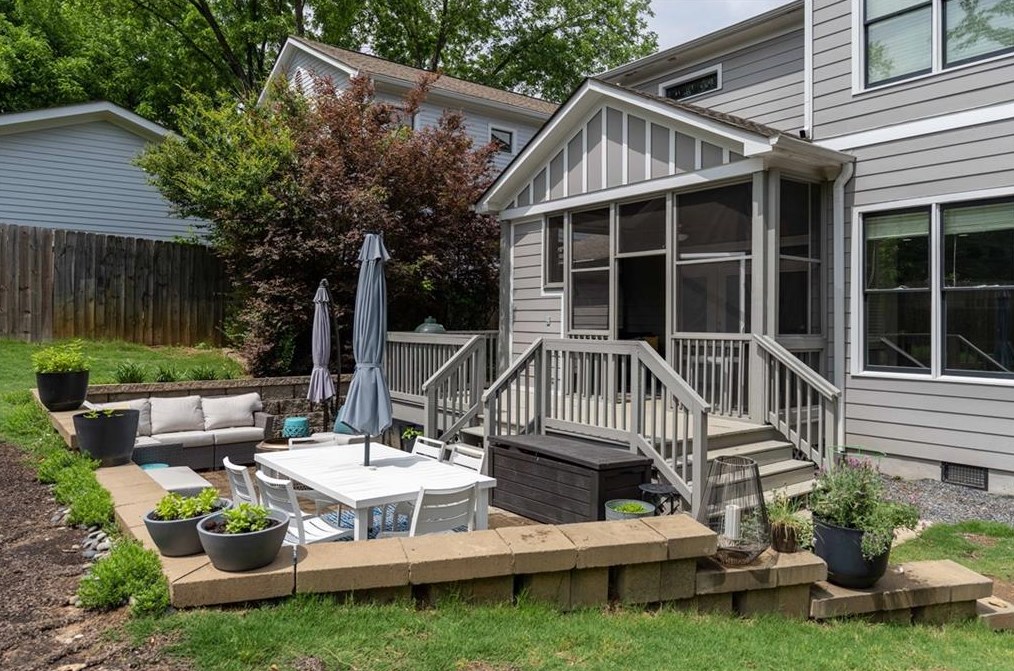 171 Olympic Pl, Decatur GA  30030-3632 exterior