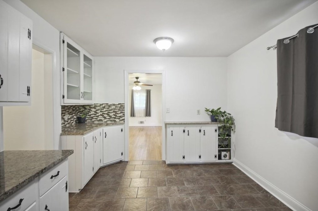 3693 Del Rio Ter, Decatur GA  30032-3113 exterior