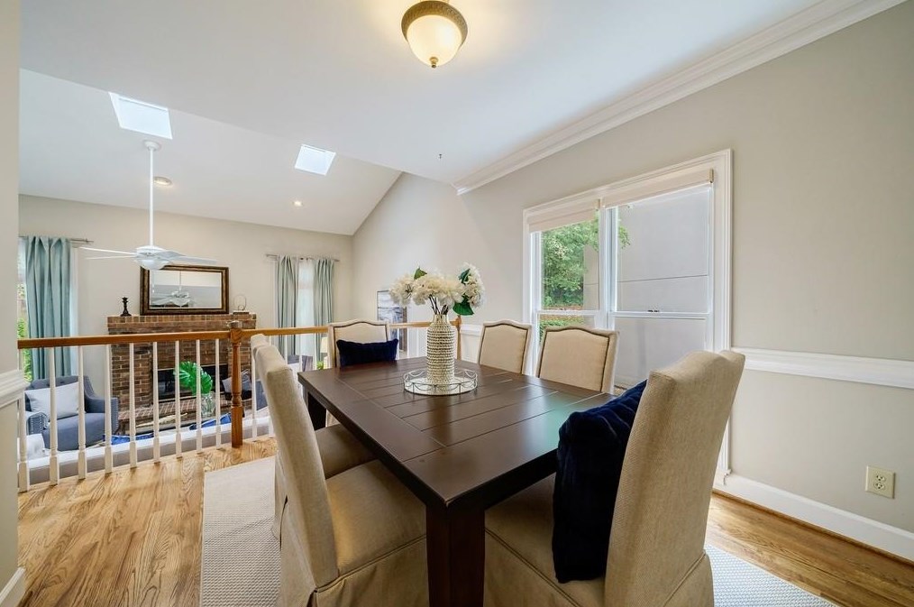 883 Heritage Pl, Decatur GA  30033-4109 exterior