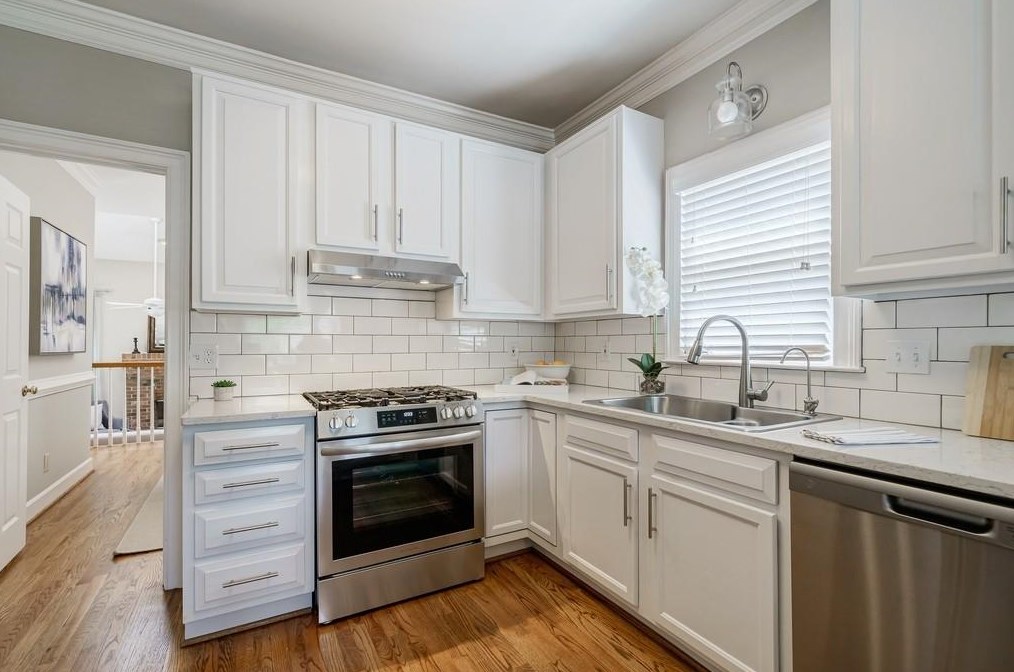 883 Heritage Pl, Decatur GA  30033-4109 exterior