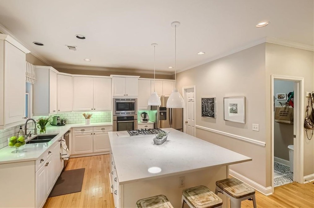 1675 Reserve Way, Decatur GA  30033-1542 exterior