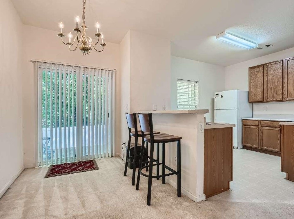 2737 Snapfinger Mnr, Decatur GA  30035-4166 exterior