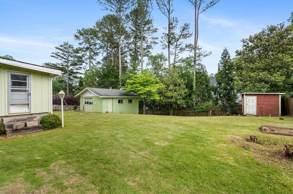 1278 Cliffwood Dr, Smyrna GA  30080-7902 exterior