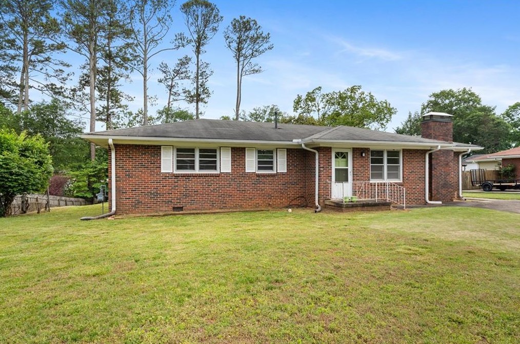 1278 Cliffwood Dr, Smyrna GA  30080-7902 exterior