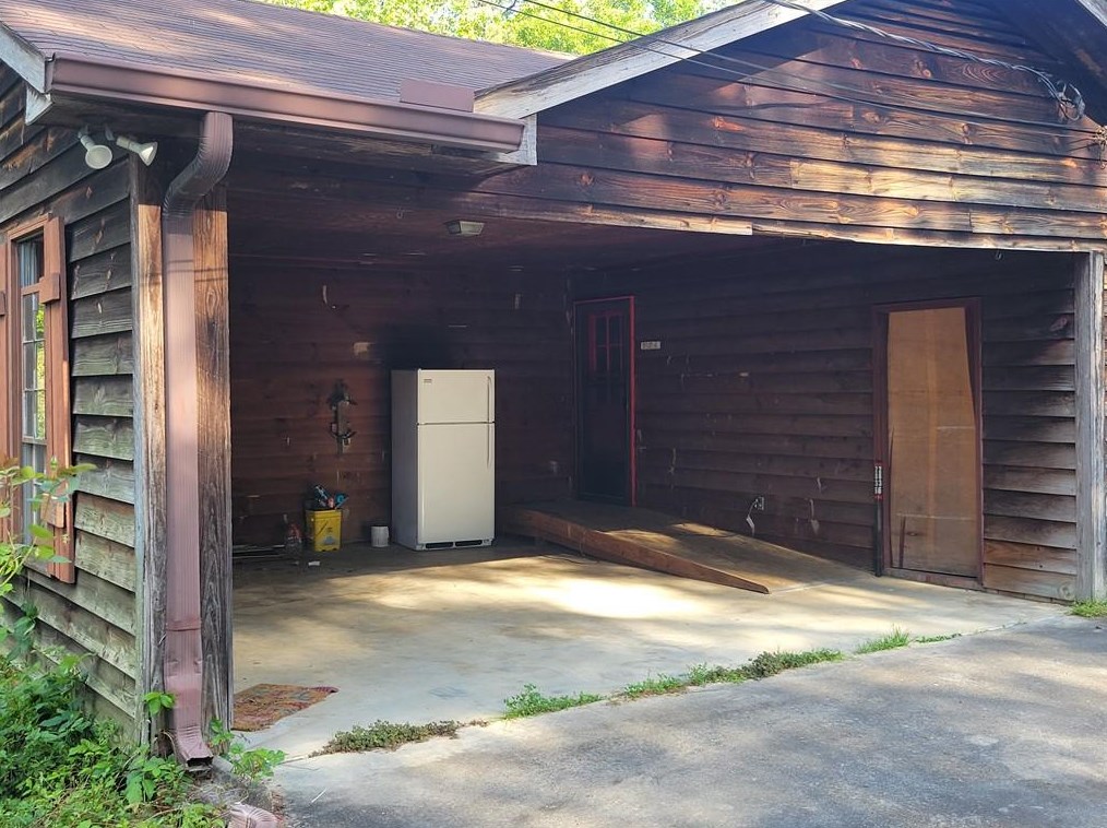 2836 Kingston Hwy, Rome GA  30161-2101 exterior