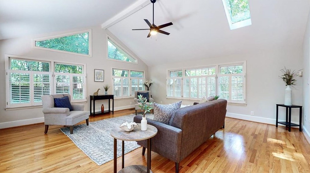 905 Homewood Ct, Decatur GA  30033-4202 exterior