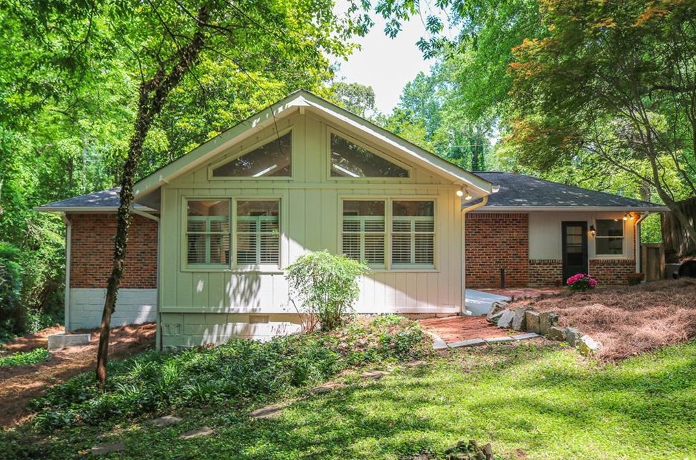 905 Homewood Ct, Decatur GA  30033-4202 exterior