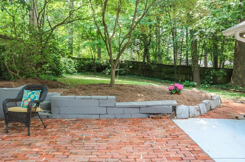 905 Homewood Ct, Decatur GA  30033-4202 exterior