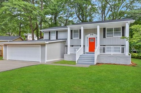 2300 Pebble Rock, Decatur GA  30035-4216 exterior