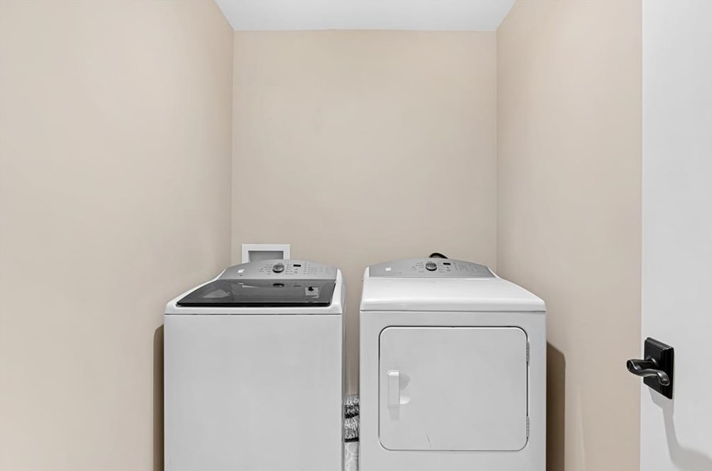 2743 Shetland Dr, Decatur GA  30033-2922 exterior