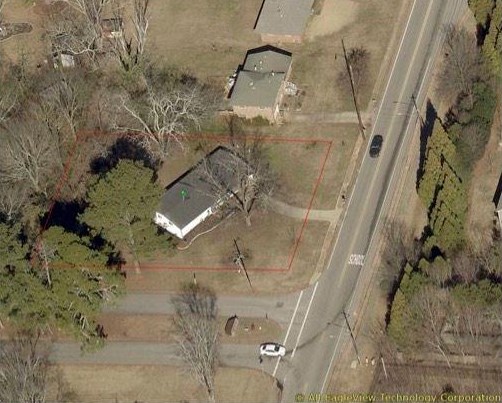 1589 Austin Dr, Decatur GA  30032-3837 exterior