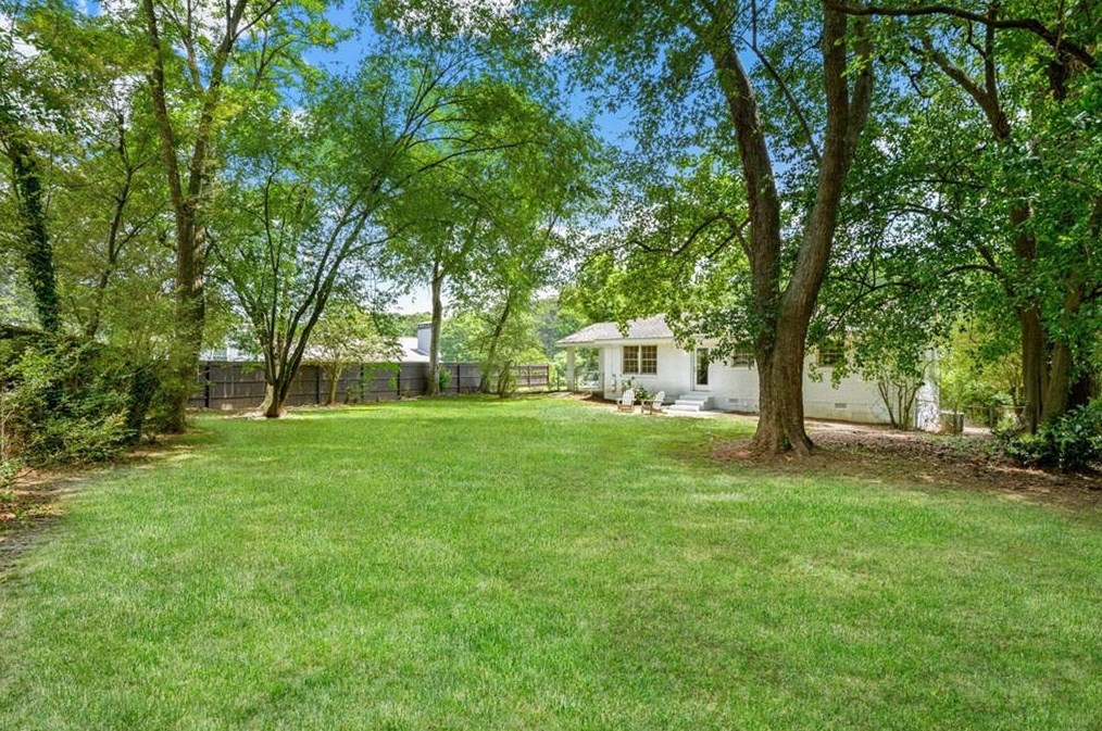 3050 Highland Dr, Smyrna GA  30080-3770 exterior