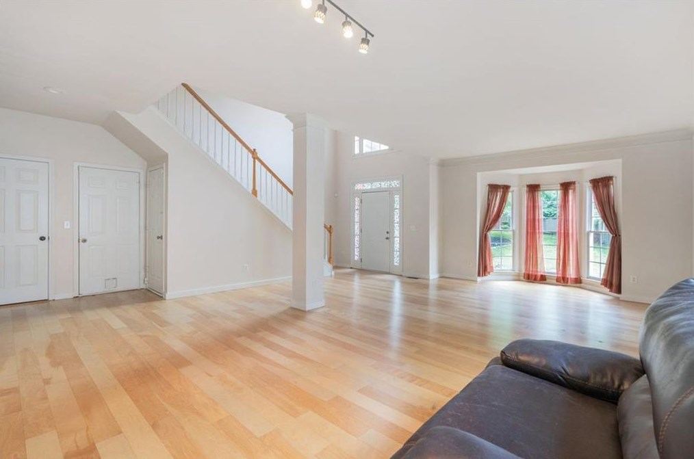 3338 Rose Rdg, Atlanta GA  30340-4074 exterior