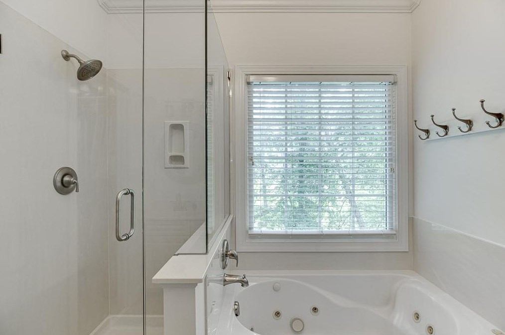 2909 Ringle Rd, Atlanta GA  30341-4715 exterior