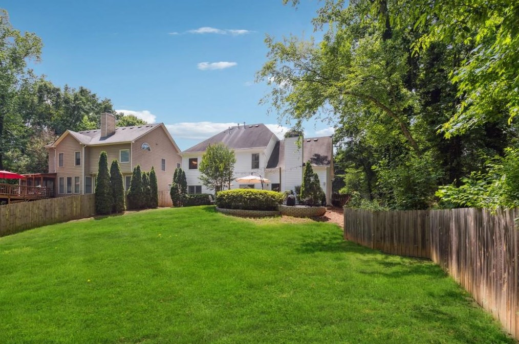 1161 Mclendon Dr, Decatur GA  30033-3918 exterior