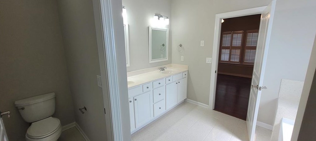 7907 Keepsake Ln, Flowery Branch GA  30542-7550 exterior