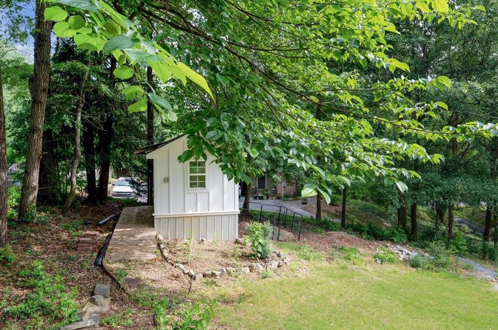 130 Boston Rd, Calhoun GA  30701-2202 exterior