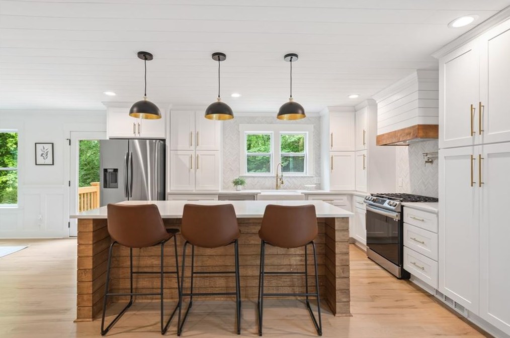 673 Parker Ave, Decatur GA  30032-3951 exterior