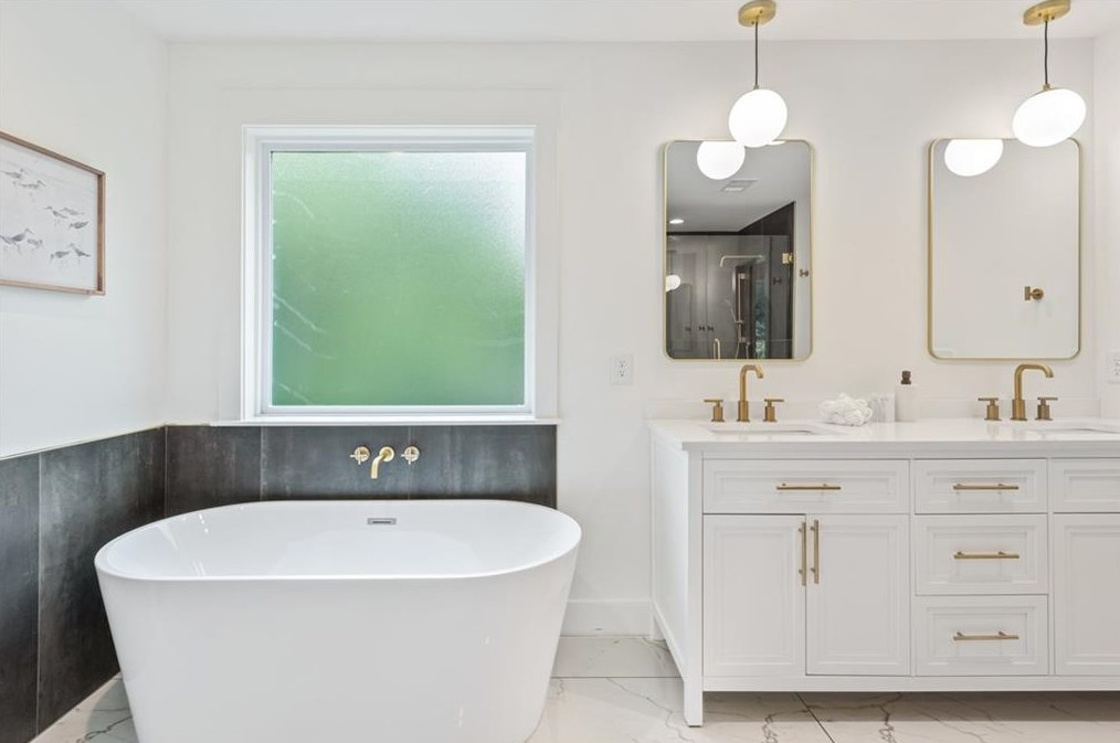 673 Parker Ave, Decatur GA  30032-3951 exterior