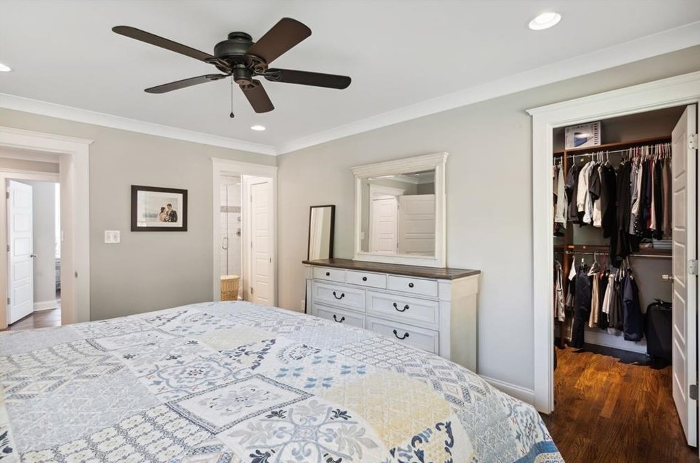 704 Medlock Rd, Decatur GA  30033-5513 exterior