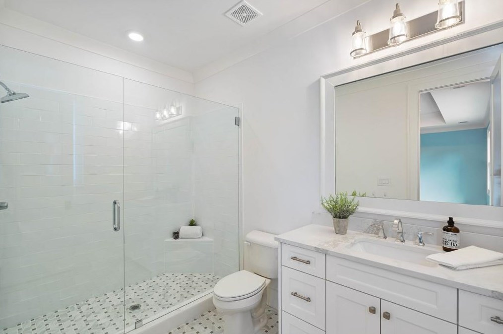 16038 Manor Club Dr, Alpharetta GA  30004-8848 exterior