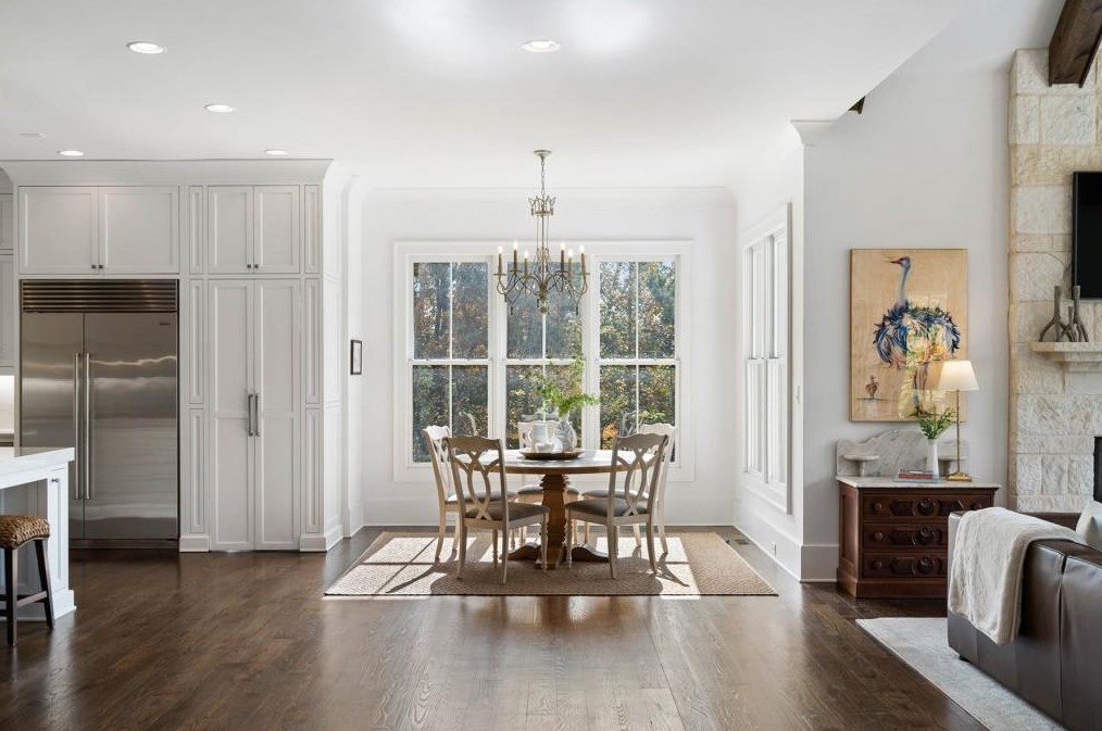 16038 Manor Club Dr, Alpharetta GA  30004-8848 exterior