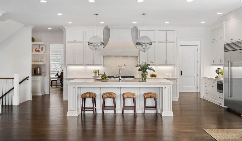 16038 Manor Club Dr, Alpharetta GA  30004-8848 exterior