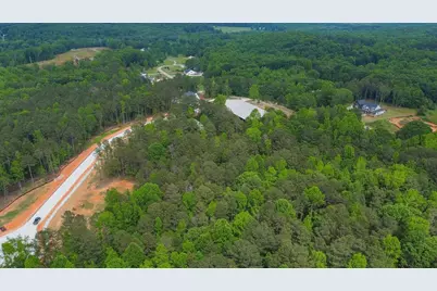 210 Chariot Court, Jefferson, GA 30549 - Photo 7