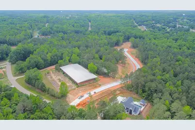 210 Chariot Court, Jefferson, GA 30549 - Photo 9